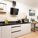 Апартаменты Luxurycity With Terrace